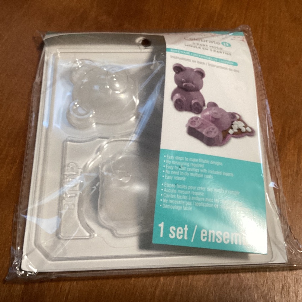 Celebrate It 3-part Mold Bakeware Bear Shape New